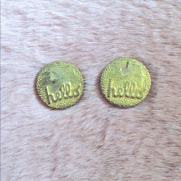 3/$40 McDonald’s Vintage Earrings - Picture 2 of 5